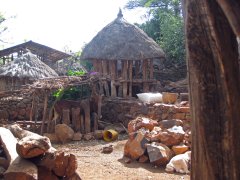 06-House in a Konso village
